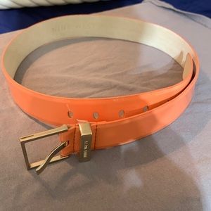 Nine West belt